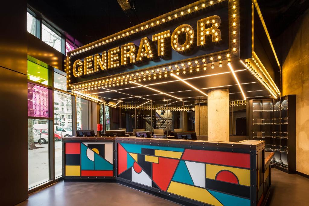 Reseña Completa: Generator Paris, el hostel de diseño con el rooftop más famoso